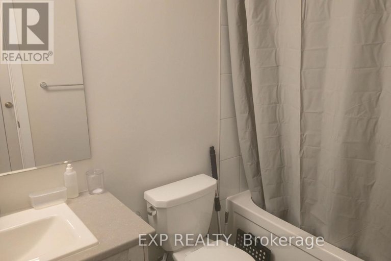 29635211/16-tenuto-lane/mer-bleuebradley-estatesanderson-park/ottawa/ontario/K1W0S4_15