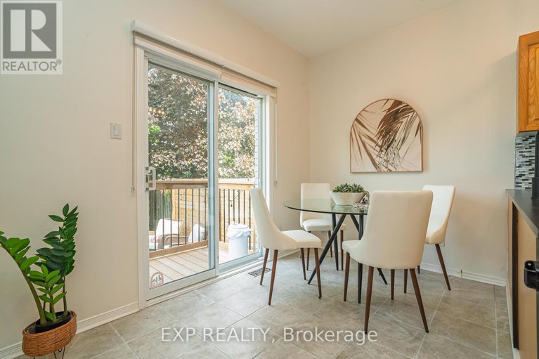 28394255/1091-rocky-harbour-crescent/riverside-southgloucester-glen/ottawa/ontario/K1V1V4_13