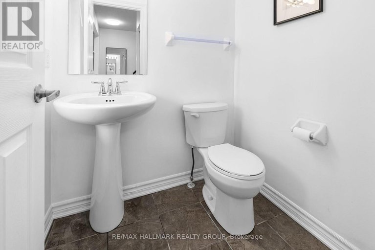 29611797/529-dundonald-drive/half-moon-bay/ottawa/ontario/K2J5X1_5