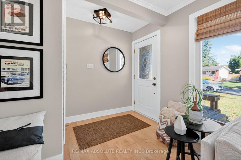 28991864/2186-tawney-road/hawthorne-meadows/ottawa/ontario/K1G1C5_5