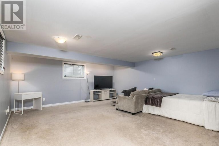 29507569/634-moorpark-avenue/emerald-meadowstrailwest/ottawa/ontario/K2M0H8_32