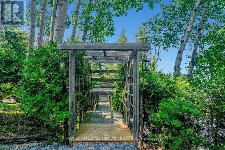 28556146/2130-b-river-road/mcnabbraeside-twps/mcnabbraeside/ontario/K0A1G0_40