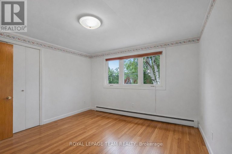 29364334/1166-castle-hill-crescent/copeland-park/ottawa/ontario/K2C2A8_16