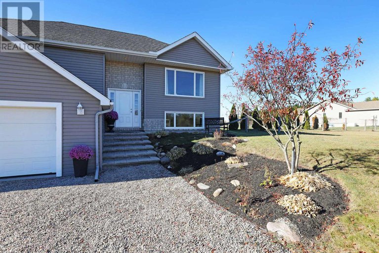 29436499/2431-eady-road/horton-twp/horton/ontario/K7V3Z6_4