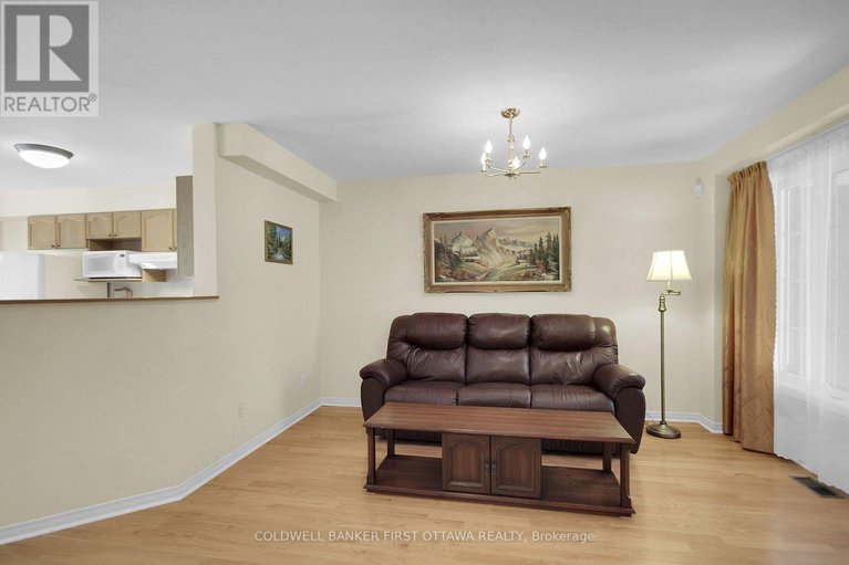 28408696/41-tobermory-crescent/morgans-grantsouth-march/ottawa/ontario/K2K2S2_6
