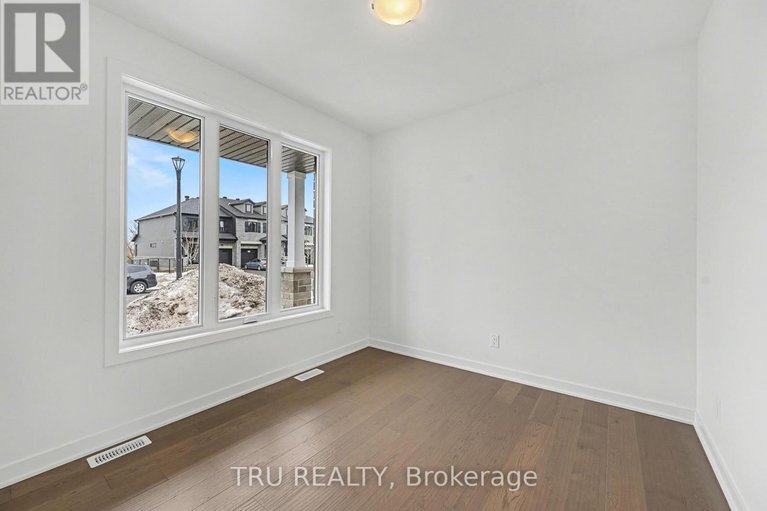 29596742/935-cologne-street/embrun/russell/ontario/K0A1W0_10