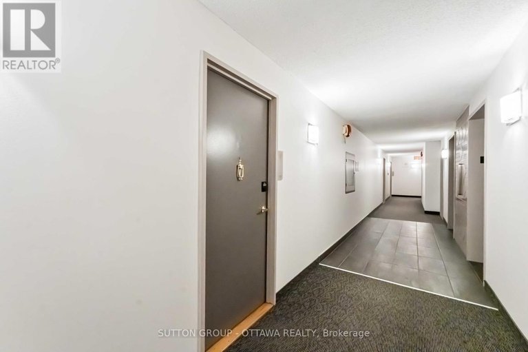 28271400/705-158-mcarthur-avenue/vanier/ottawa/ontario/K1L8E7_8