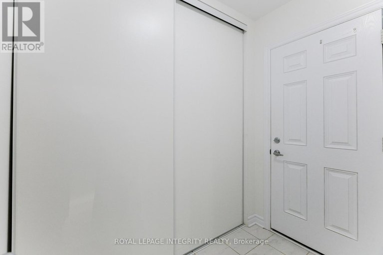 29273588/719-samantha-eastop-avenue/stittsville-north/ottawa/ontario/K2S2H8_16