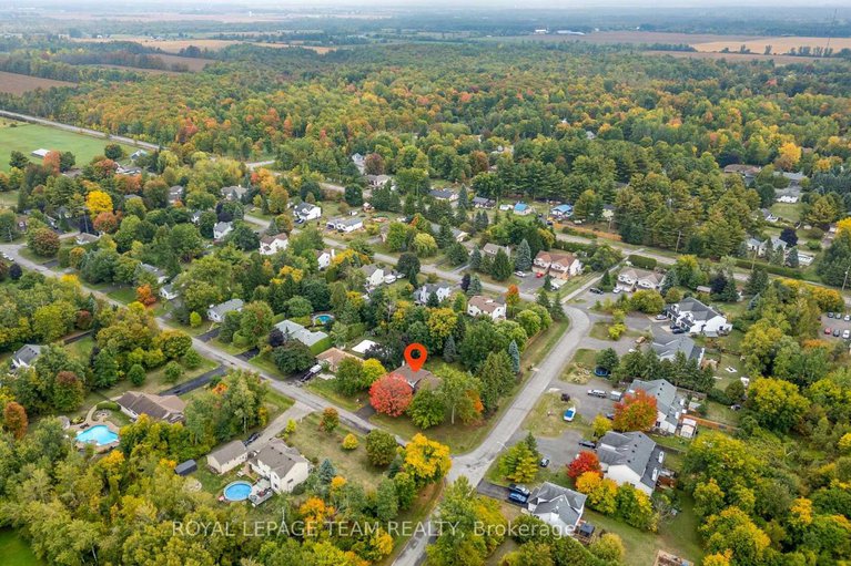 28908360/5736-bridget-street/osgoode/ottawa/ontario/K0A2W0_42
