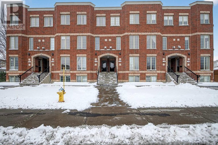 29094504/144-berrigan-drive/longfields/ottawa/ontario/K2J0J4_1