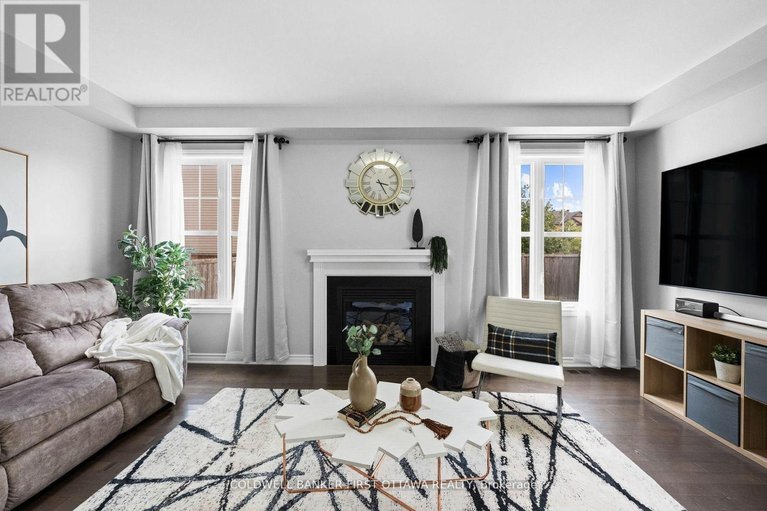 29673246/619-dundonald-drive/half-moon-bay/ottawa/ontario/K2J5Y8_17