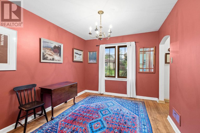 28932809/895-dundee-avenue/queensway-terrace-north/ottawa/ontario/K2B5T2_14