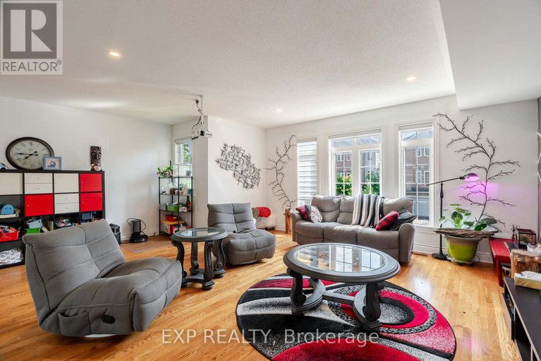28727633/97-castle-glen-crescent/glencairnhazeldean/ottawa/ontario/K2L4G9_13