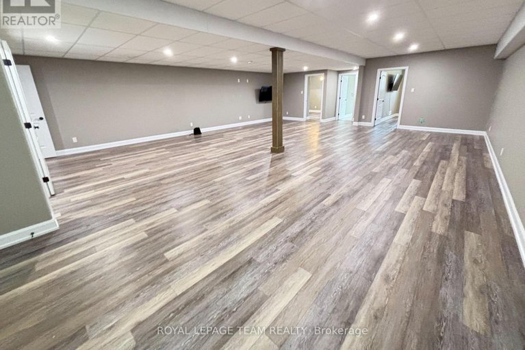 28362636/2500-kearns-way/osgoode-twp-north-of-reg-rd-6/ottawa/ontario/K4P1R9_21
