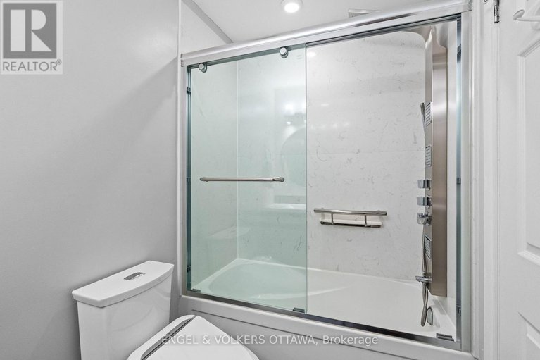 28507549/68-thornbury-crescent/centrepointe/ottawa/ontario/K2G6C4_32
