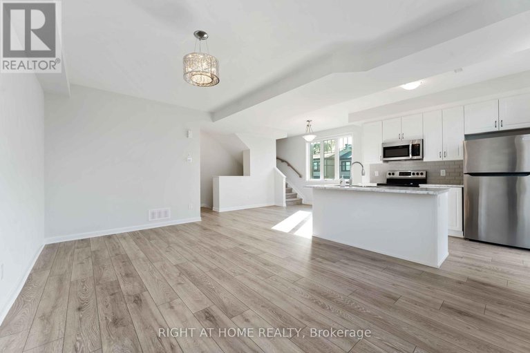 28828288/214-attwell-private/morgans-grantsouth-march/ottawa/ontario/K2K0P6_11