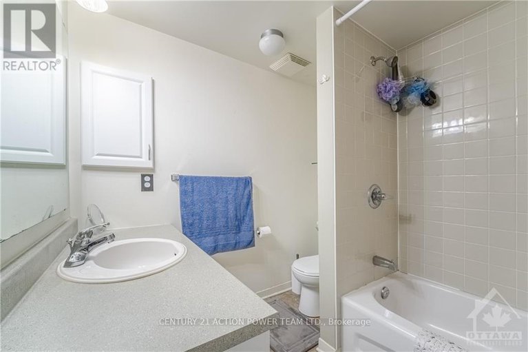 28976195/28-799-montreal-road/cfb-rockcliffe-and-area/ottawa/ontario/K1K0S9_11