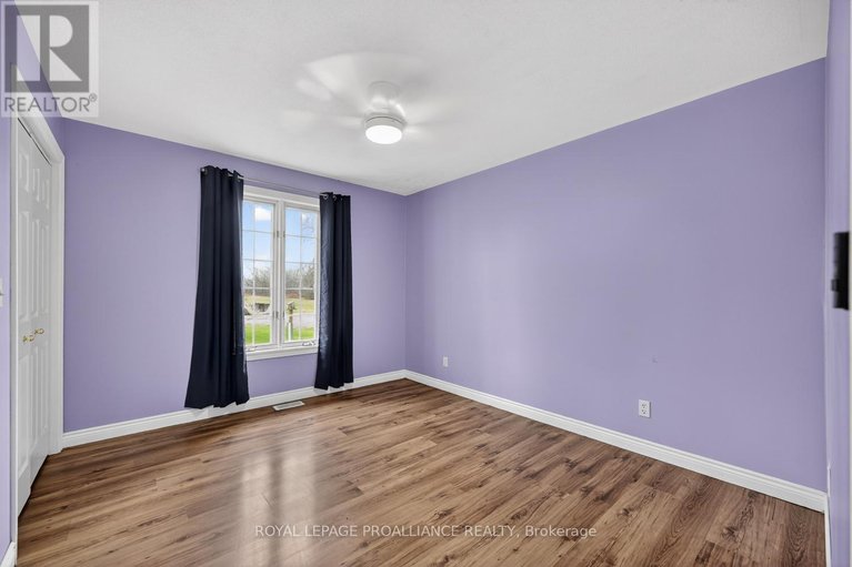 29645403/8100-amelia-street/augusta-twp/augusta/ontario/K0G1R0_22