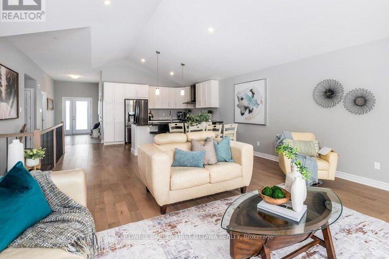 29499474/627-bracewell-street/mississippi-mills-ramsay-twp/mississippi-mills/ontario/K0A1A0_11