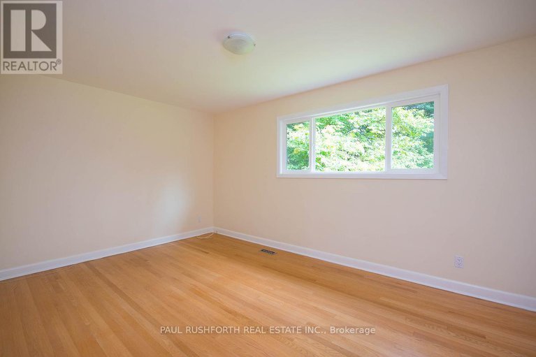 28459730/25-wren-road/rothwell-heights/ottawa/ontario/K1J7H5_21