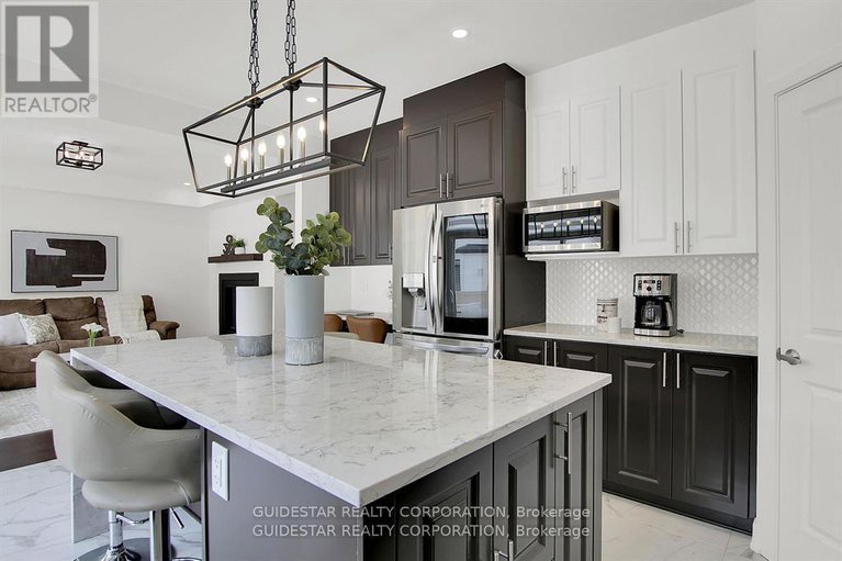 28576013/107-heirloom-street/riverside-southgloucester-glen/ottawa/ontario/K4M0L3_17