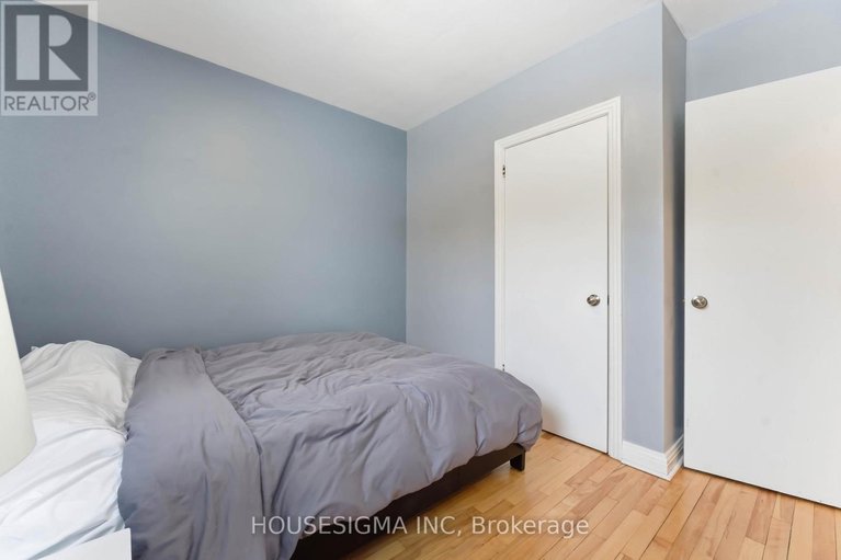 29433007/1047-richard-avenue/billings-bridge/ottawa/ontario/K1H8C3_22