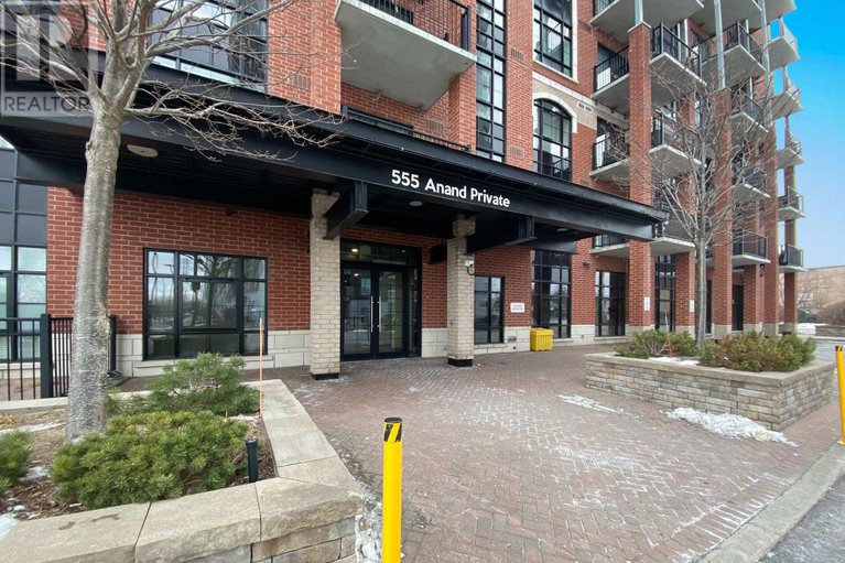 29118510/208-555-anand-private/riverside-park-south/ottawa/ontario/K1V2R7_3