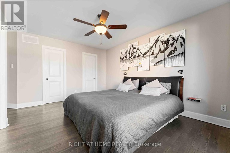 28990245/110-little-london-private/lower-town/ottawa/ontario/K1N0A5_19