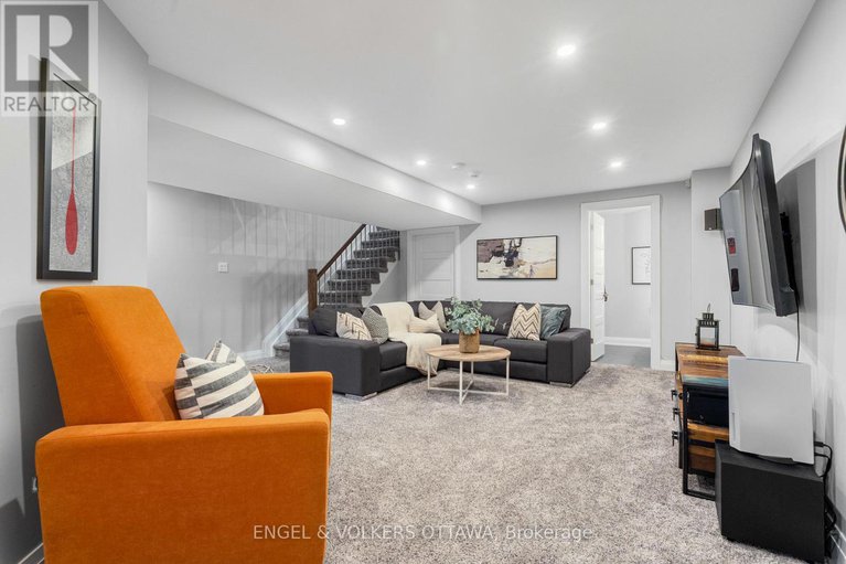 29270052/327-duncairn-avenue/westborohampton-park/ottawa/ontario/K1Z7H1_32