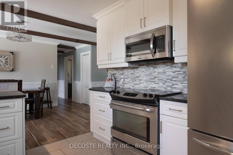 29677834/21410-county-10-road/north-glengarry-lochiel-twp/north-glengarry/ontario/K0C1A0_5