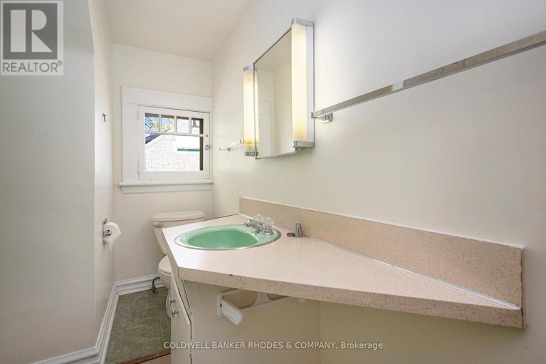28965806/720-parkdale-avenue/civic-hospital/ottawa/ontario/K1Y1J3_37
