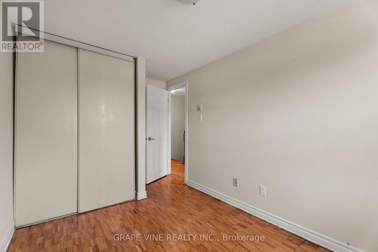 28621657/72-1250-mcwatters-road/queensway-terrace-southridgeview/ottawa/ontario/K2C3P5_16