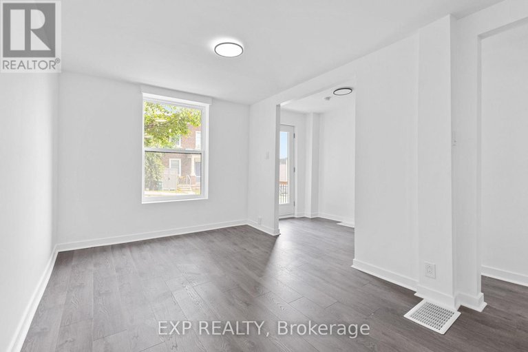 28674478/145-willow-street/west-centre-town/ottawa/ontario/K1R6W2_8
