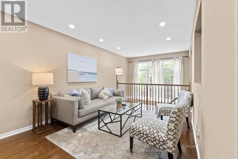 29392389/404-wisteria-crescent/riverside-south/ottawa/ontario/K1V0P1_9