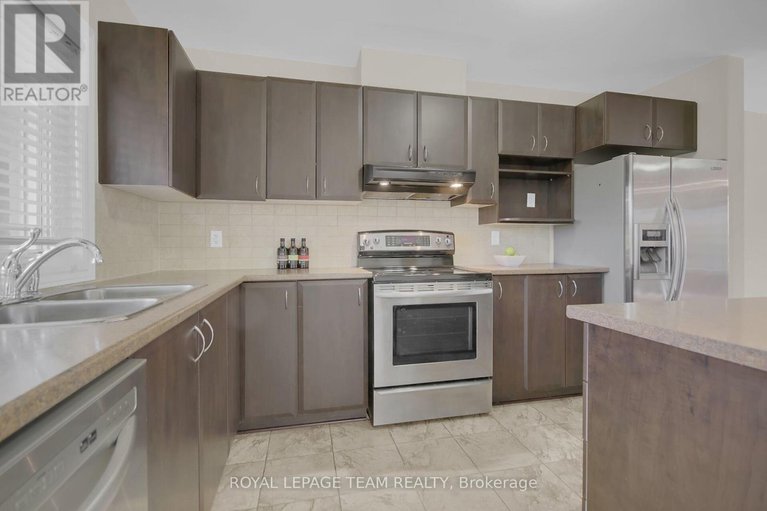 28352724/128a-centrepointe-drive/centrepointe/ottawa/ontario/K2G6B1_16