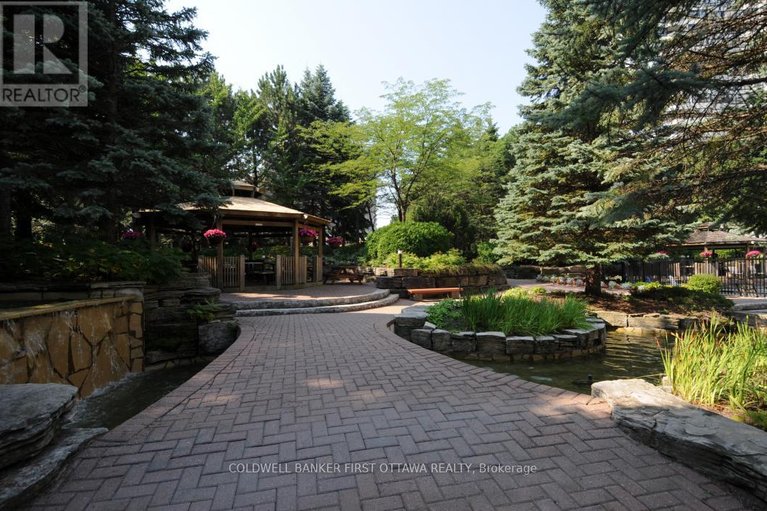 29474230/2702-1480-riverside-drive/riverview-park/ottawa/ontario/K1G5H2_36