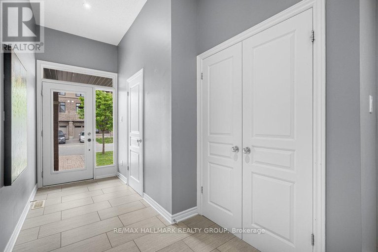 28361267/107-nutting-crescent/riverside-southgloucester-glen/ottawa/ontario/K4M0C3_4