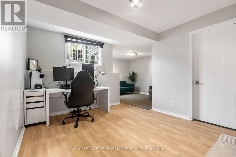 28698439/1631-greywood-drive/chateauneuf/ottawa/ontario/K1C7L9_27