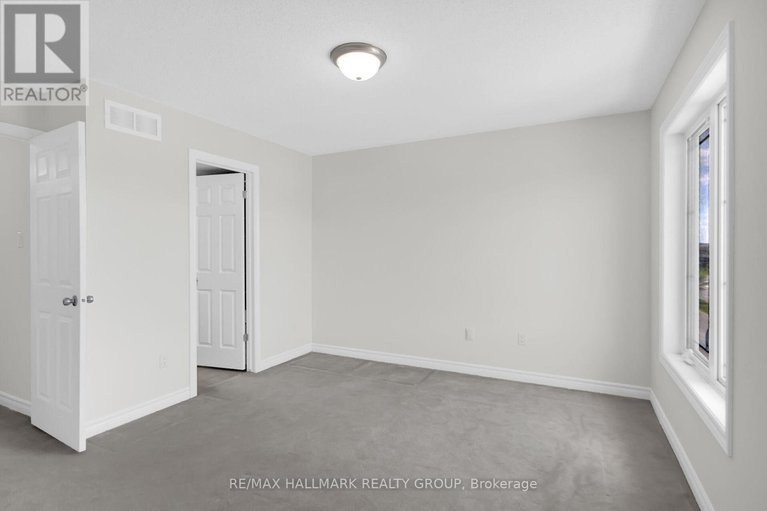 28386719/60-674b-chapman-mills-drive/strandherd/ottawa/ontario/K2J3V2_41