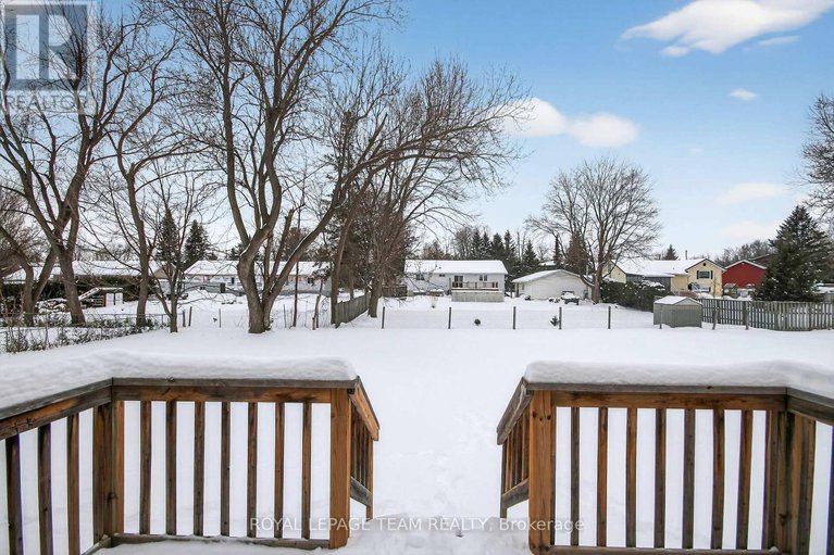 29298212/1494-meadow-drive/greely/ottawa/ontario/K4P1B1_40
