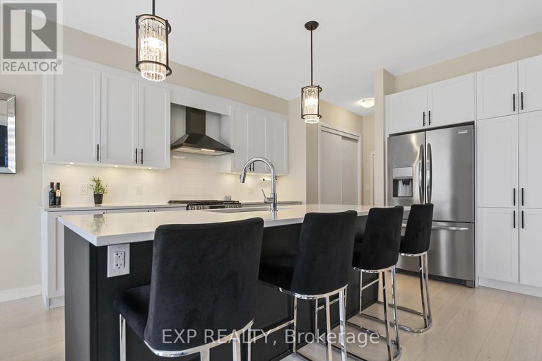 28276346/224-pursuit-terrace/goulbourn-twp-from-franktown-rdsouth-to-rideau/ottawa/ontario/K0A2Z0_18