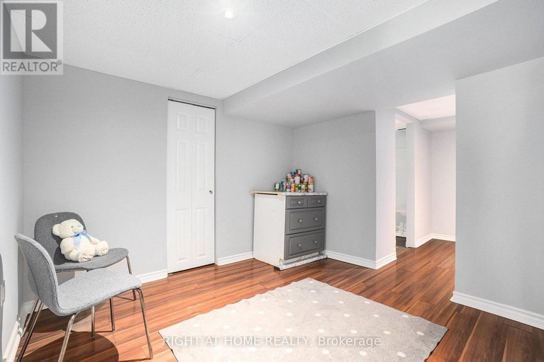 28900933/3-monterey-drive/leslie-park/ottawa/ontario/K2H7A9_20