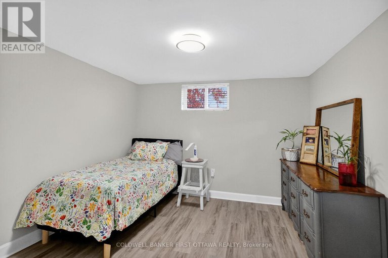 29056835/2889-swale-road/osgoode-twp-south-of-reg-rd-6/ottawa/ontario/K4P1N2_25