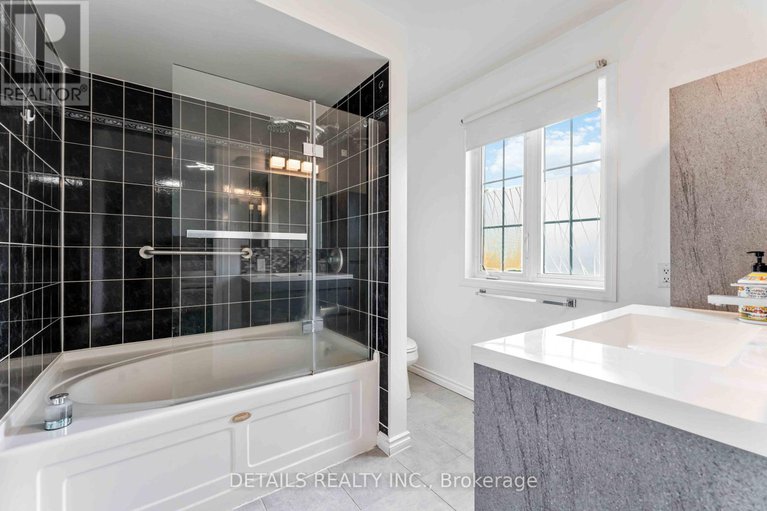 28596718/15-daybreak-street/barrhaven-east/ottawa/ontario/K2G6R7_28