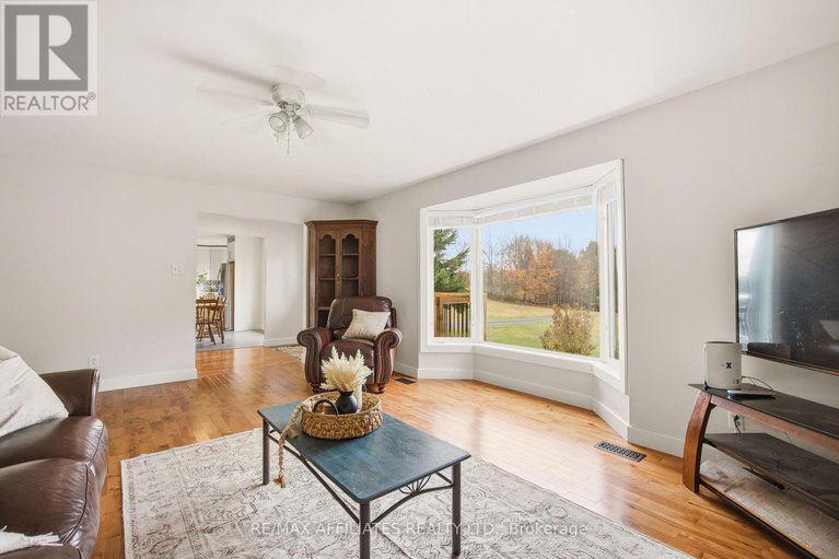 29038833/843-ferguson-falls-road/lanark-highlands-lanark-twp/lanark-highlands/ontario/K7C0C5_12