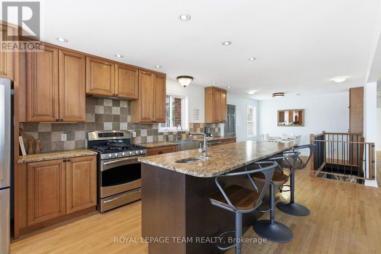 29268491/3246-elizabeth-street/osgoode/ottawa/ontario/K0A2W0_12