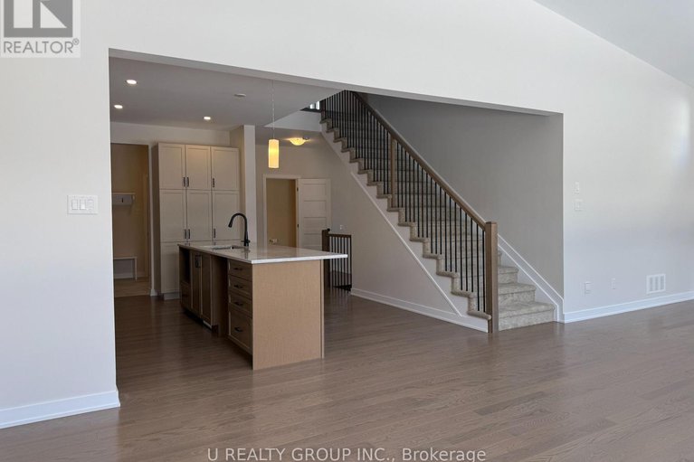 29330724/210-ginebik-way/blossom-parkkemp-parkfindlay-creek/ottawa/ontario/K1X0H4_19