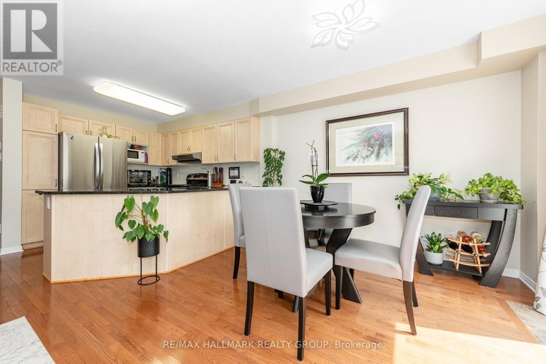 28749902/261-parkrose-private/chatelaine-village/ottawa/ontario/K4A0N8_11