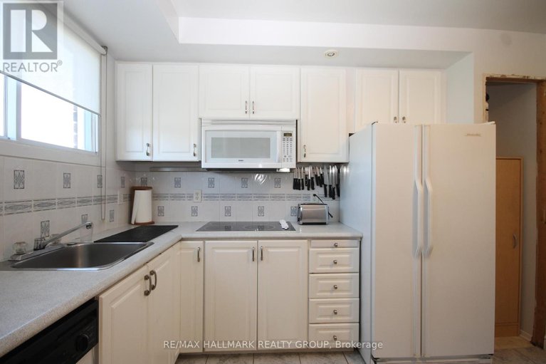 28961458/49-bellman-drive/arlington-woods/ottawa/ontario/K2H8S4_3