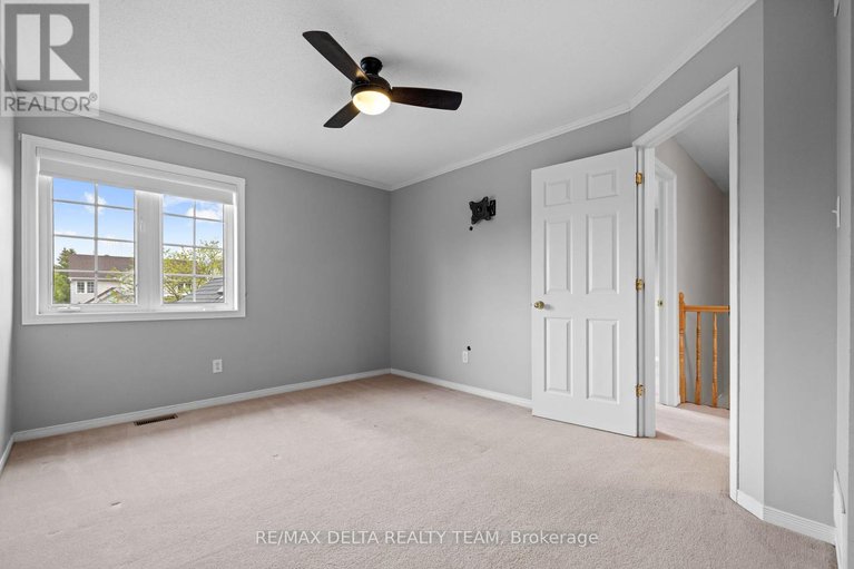 28543683/1591-winterport-way/fallingbrookpineridge/ottawa/ontario/K4A4C2_35